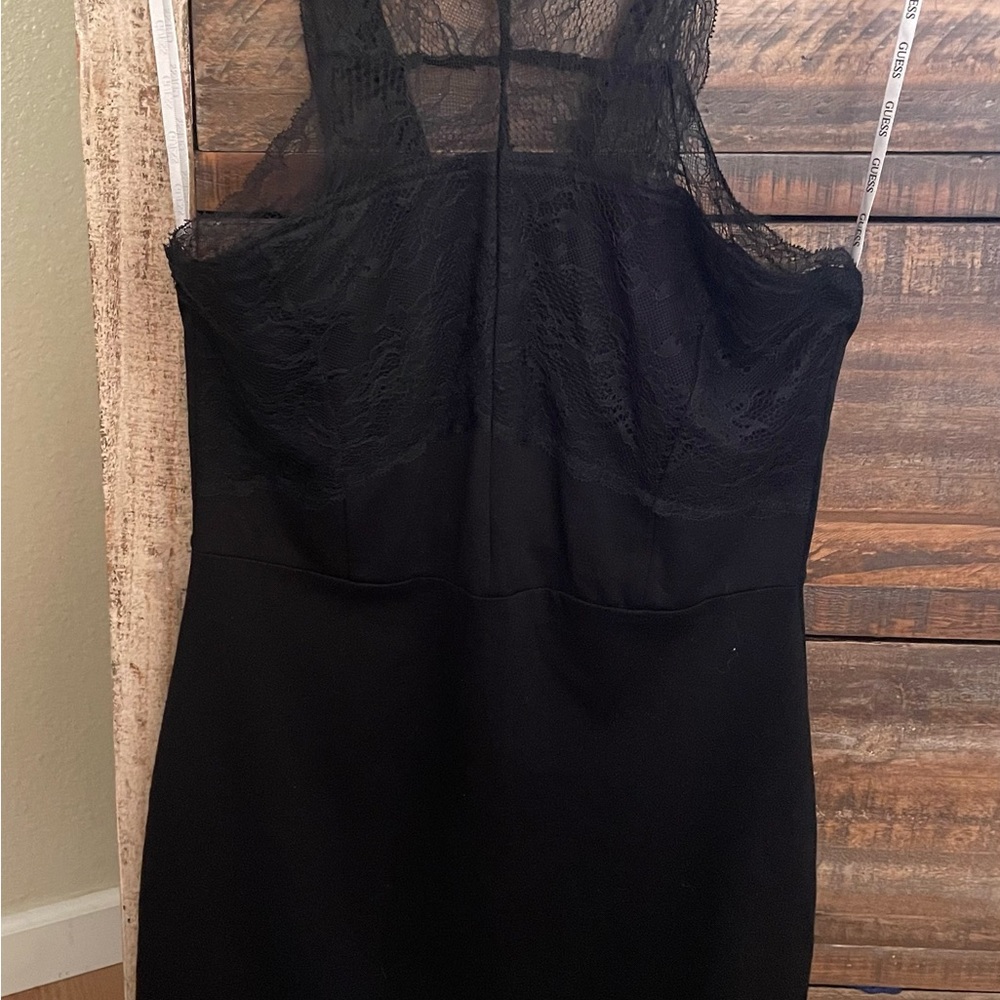Cute GUESS mini dress